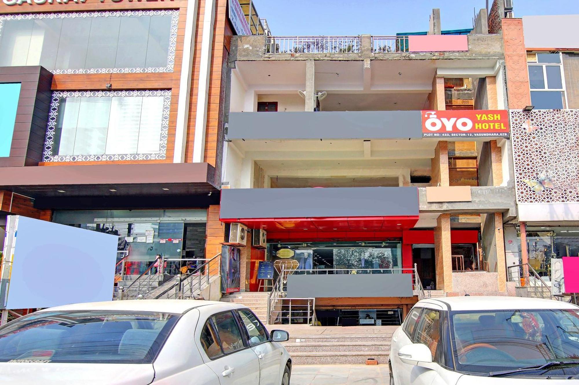 Hotel O Yash Hotel Ґазіабад Екстер'єр фото
